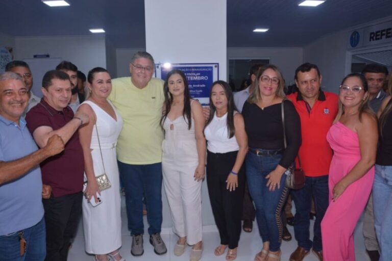 Prefeito Tratorzão Inaugura Escolas de Primeiro Mundo, totalmente climatizada em São Domingos do Maranhão